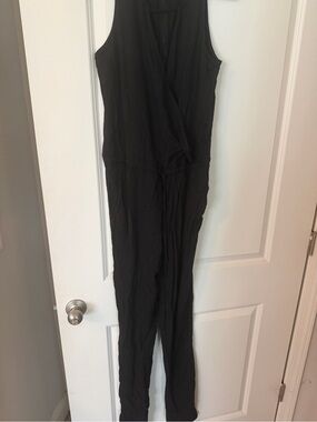 ALLOY Black Sleeveless Wrap-Front Jumpsuit